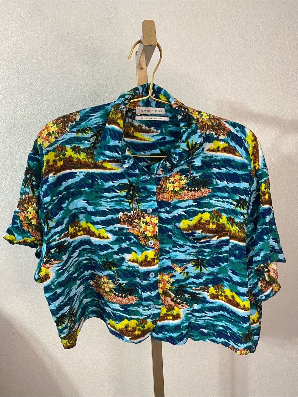 Urban Outfitters Teal & Yellow Hawaiian Print Button-Up Shirt- Cropped- Small